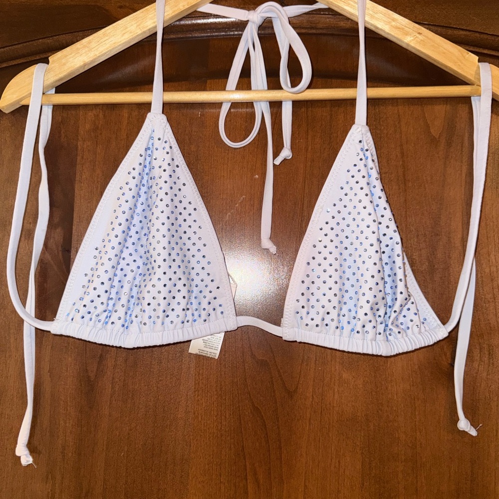 Good American Rhinestone Triangle Bikini Top – Size L – New (Tag Missing)